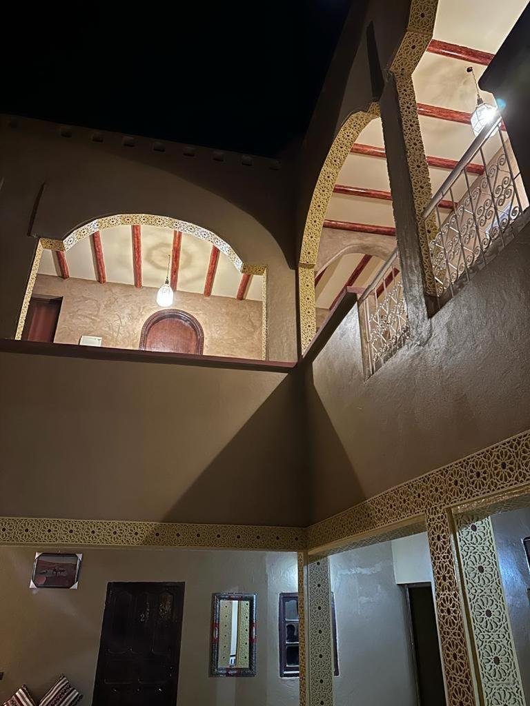Camels House 2*